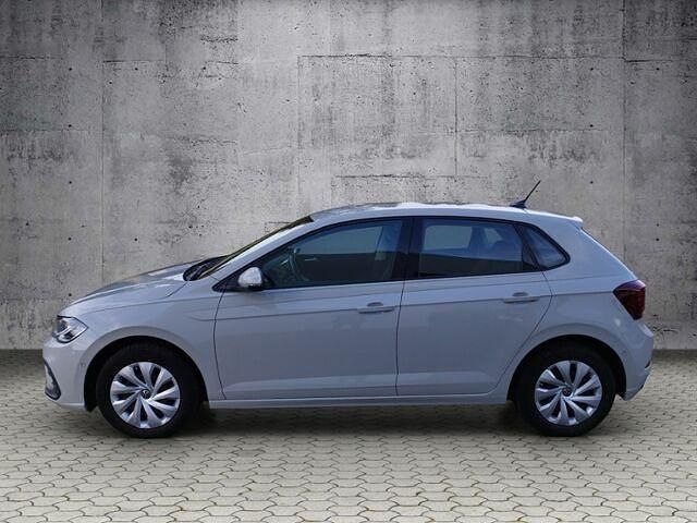 Gebraucht VW Polo Comfortline 95 PS (69 kW) 2022 Grau Limousine