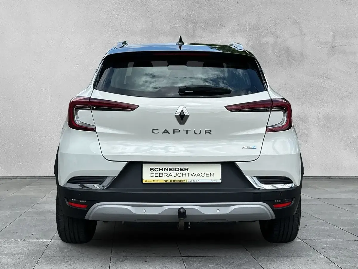 Gebraucht Renault Captur Intens 159 PS (116 kW) 2021 Weiß SUV