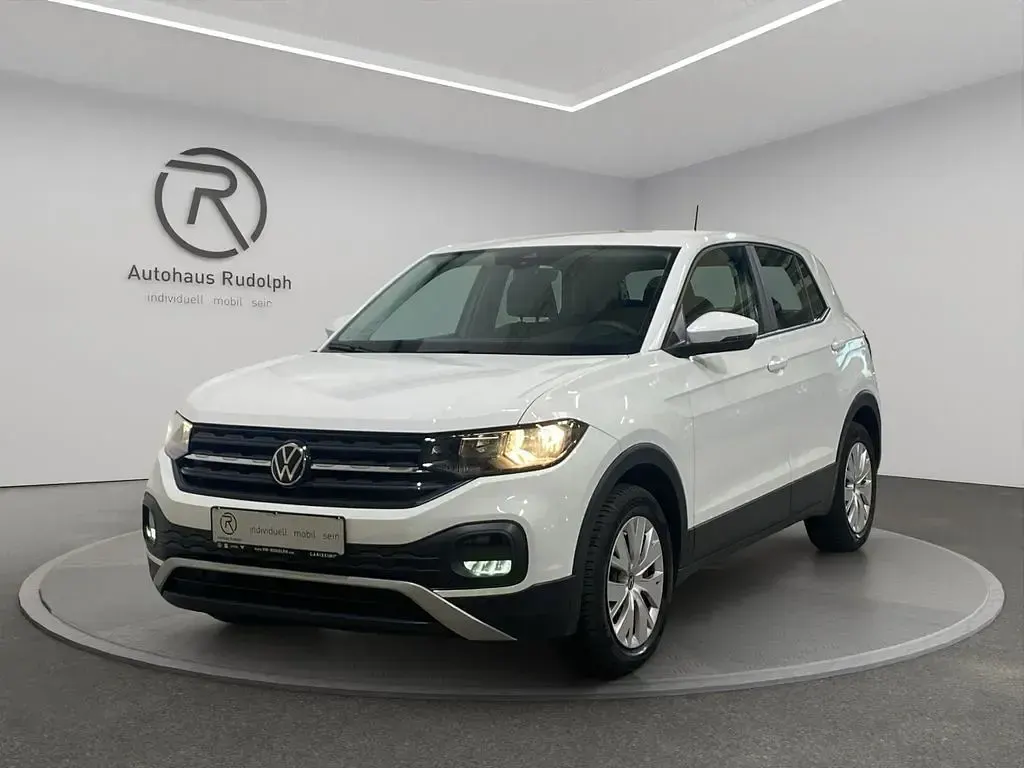 Gebraucht VW T-Cross Basis 95 PS (69 kW) 2023 Pure white SUV