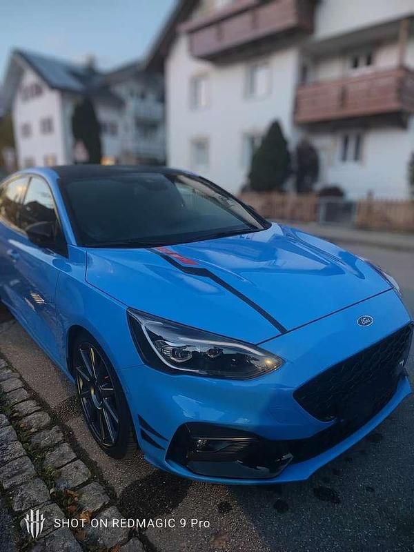 Gebraucht Ford Focus ST 280 PS (205 kW) 2022 Limousine