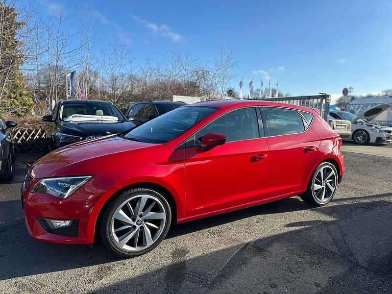 Gebraucht Seat Leon FR 179 PS (131 kW) 2016 Rojo emocion Limousine