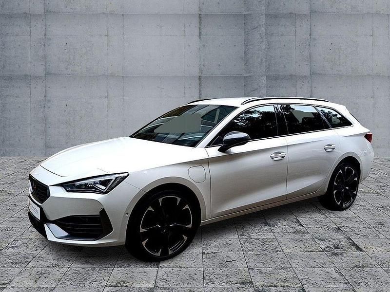 Gebraucht Cupra Leon VZ 245 PS (180 kW) 2021 "candy" weiss Kombi