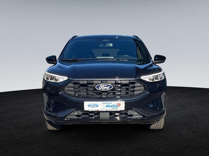 Gebraucht Ford Kuga ST-Line 186 PS (136 kW) 2024 Solar silver metallic SUV