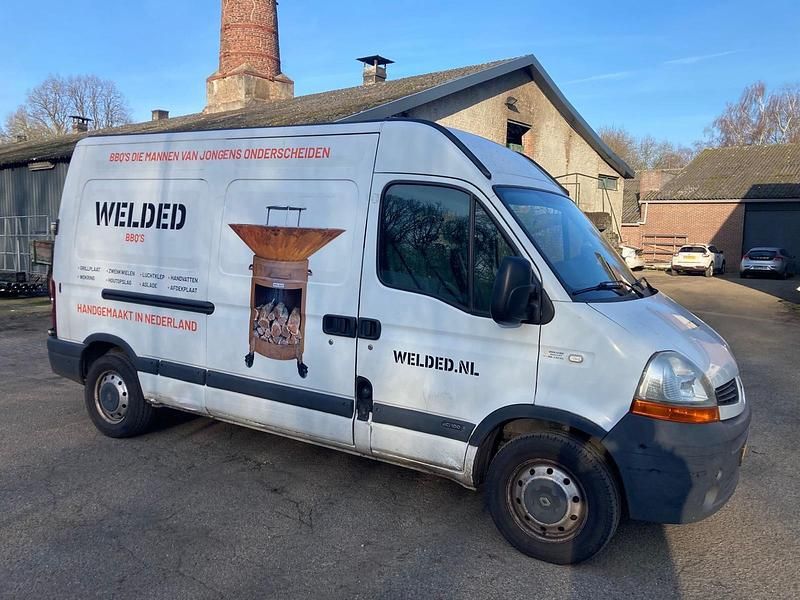 Usado Renault Master 101 HP (74 kW) 2008 Branco Monovolume