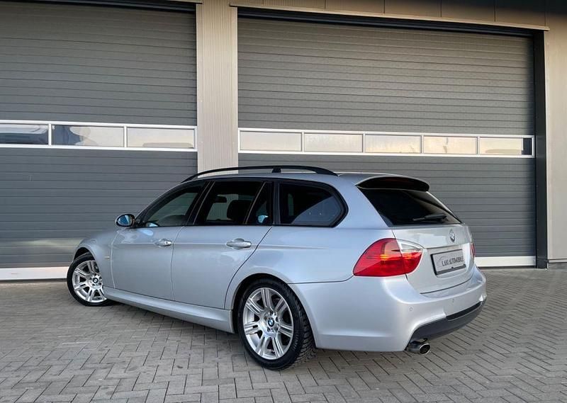 Gebraucht BMW 320 M Sport 163 PS (119 kW) 2007 Grau Limousine