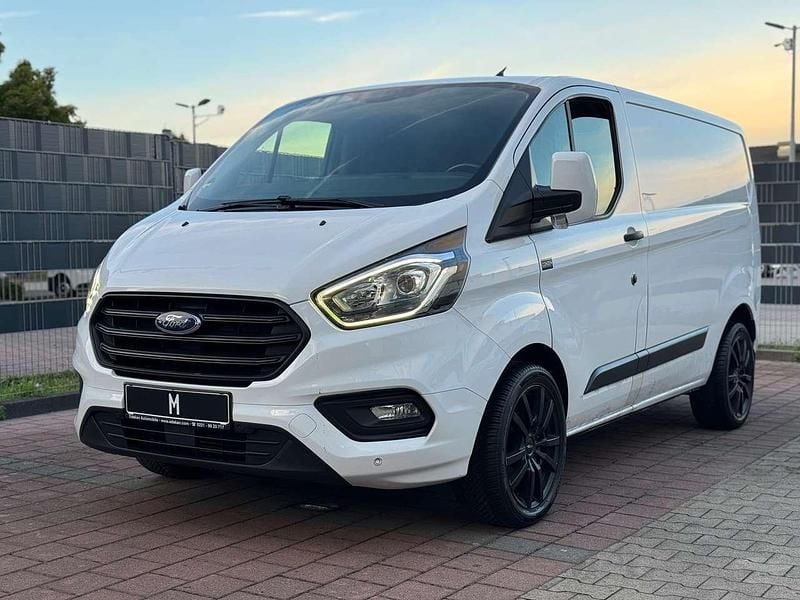 Weiß Gebraucht 2019 Ford Transit Custom Trend Van / Kleinbus | 13.990 € (Superpreis) - Bild 1/4