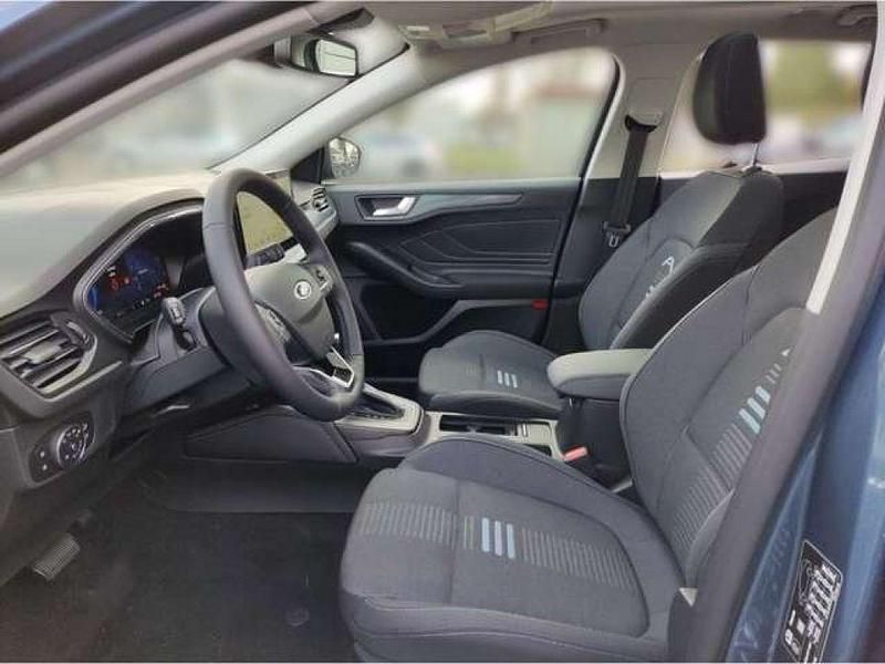 Gebraucht Ford Focus Active X 155 PS (114 kW) 2024 Chromablau metallic (metallic) Kombi