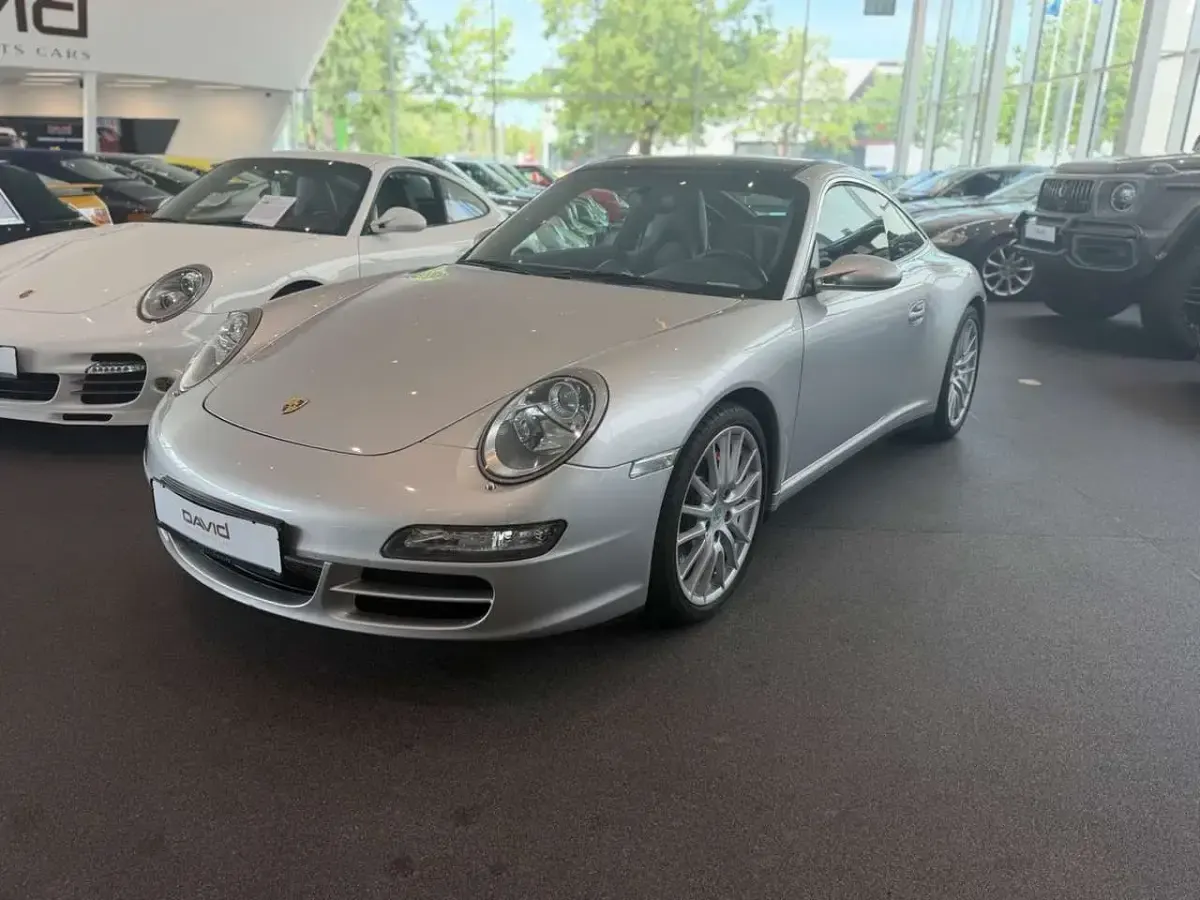 Gebraucht Porsche 997 355 PS (261 kW) 2007 Arktissilbermetallic Coupé