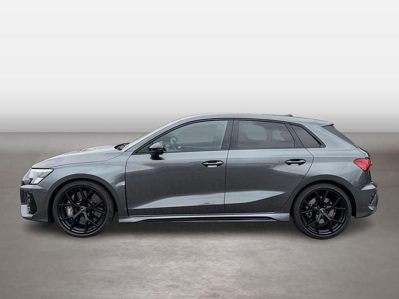 Gebraucht Audi RS3 Sport 400 PS (294 kW) 2022 Grau Limousine
