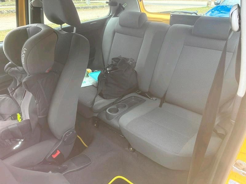 Gebraucht VW Fox 75 PS (55 kW) 2009 Gelb Kleinwagen