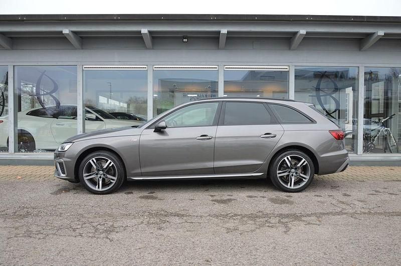 Gebraucht Audi A4 S-Line 170 PS (125 kW) 2020 Grau Kombi