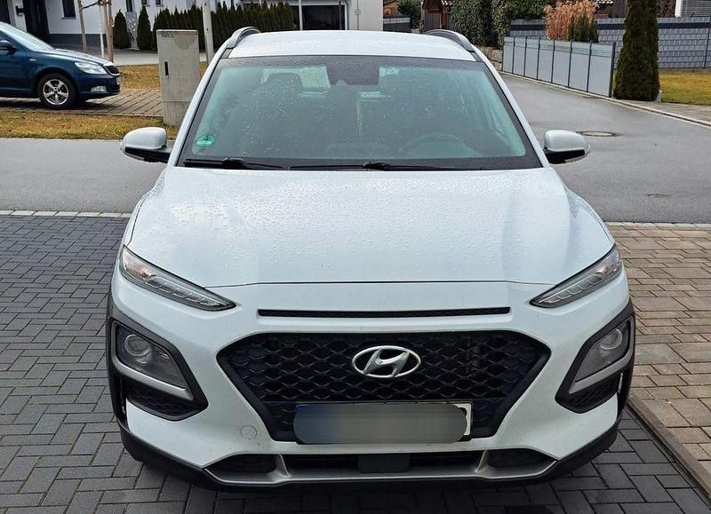 Weiß Gebraucht 2017 Hyundai Kona Style SUV | 12.500 € (Fairer Preis) - Bild 1/4