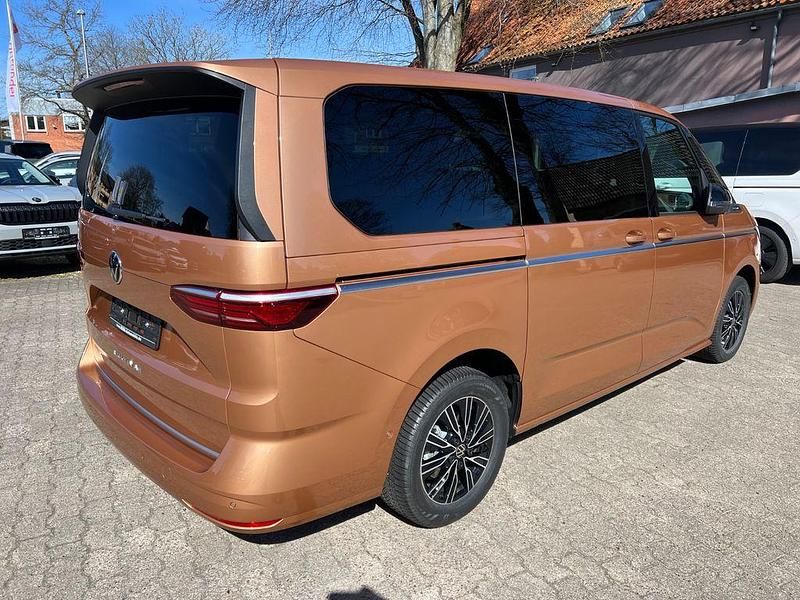 Neu VW Multivan Style 150 PS (110 kW) 2025 Braun Van