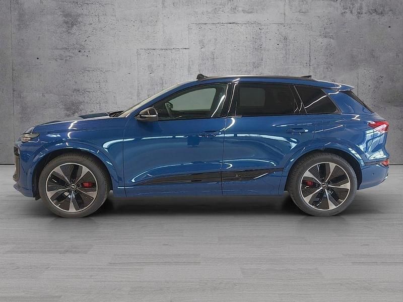 Gebraucht Audi Q6 e-tron Performance 225 kW (306 PS) 2024 Blau SUV