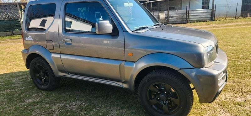 Gebraucht Suzuki Jimny Snow 86 PS (63 kW) 2006 Silber SUV