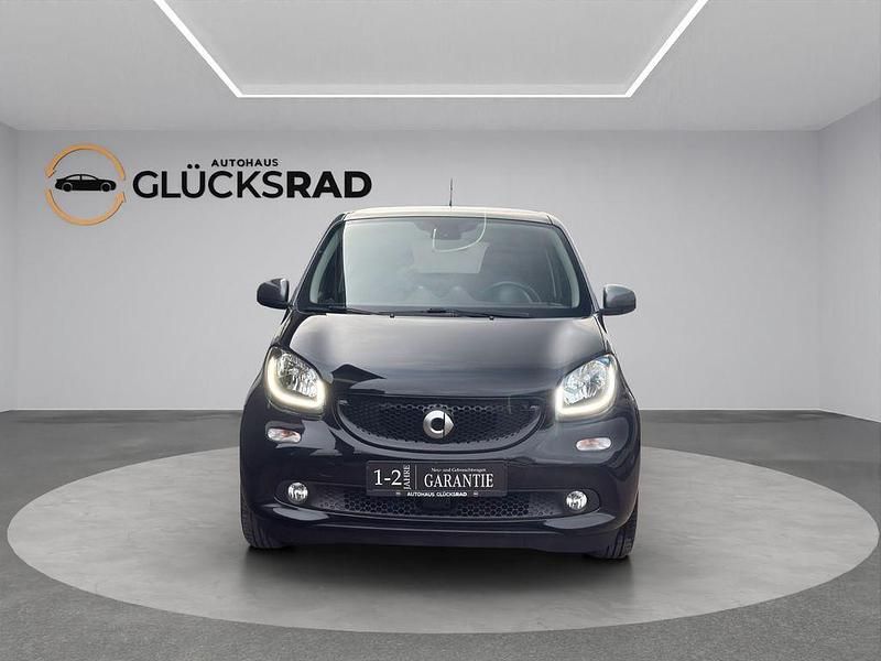 Gebraucht Smart ForFour 71 PS (52 kW) 2017 Schwarz Kleinwagen