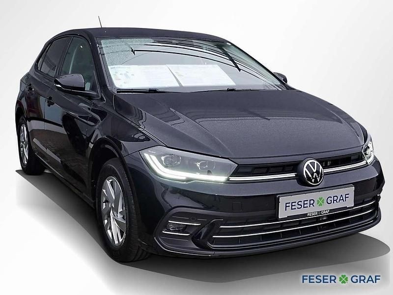 Gebraucht VW Polo Style 95 PS (69 kW) 2024 Deep black perleffekt Limousine