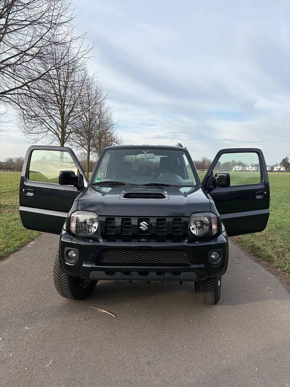 Gebraucht Suzuki Jimny Style 84 PS (61 kW) 2016 Schwarz SUV