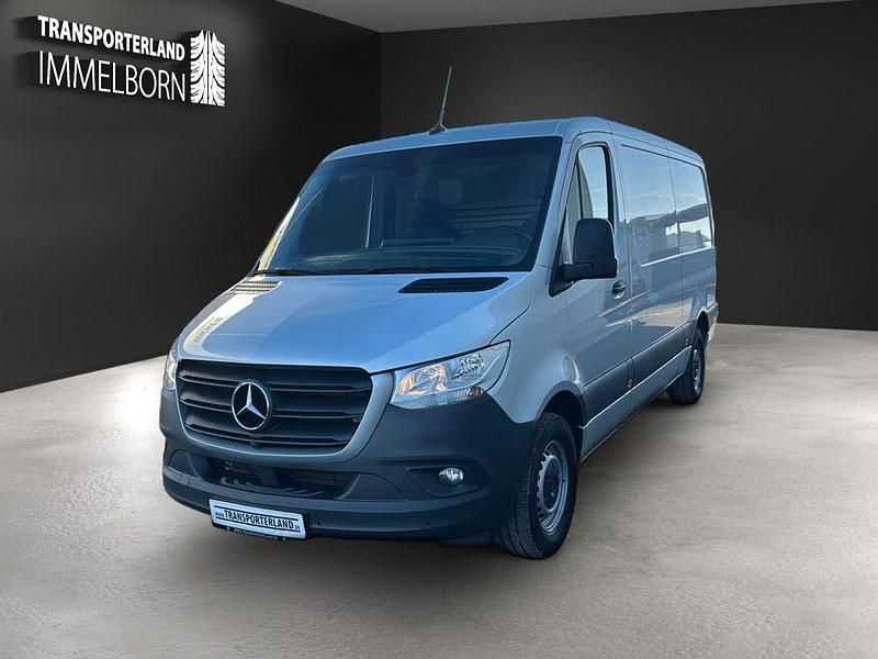 Gebraucht Mercedes Sprinter 170 PS (125 kW) 2022 Silber Van