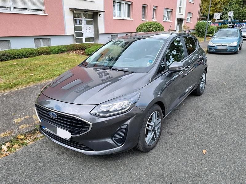 Gebraucht Ford Fiesta 100 PS (73 kW) 2022 Grau Kleinwagen