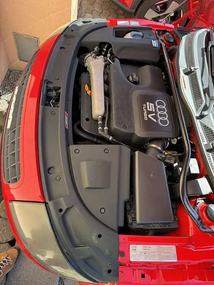 Gebraucht Audi TT Sport 150 PS (110 kW) 2004 Rot Coupé