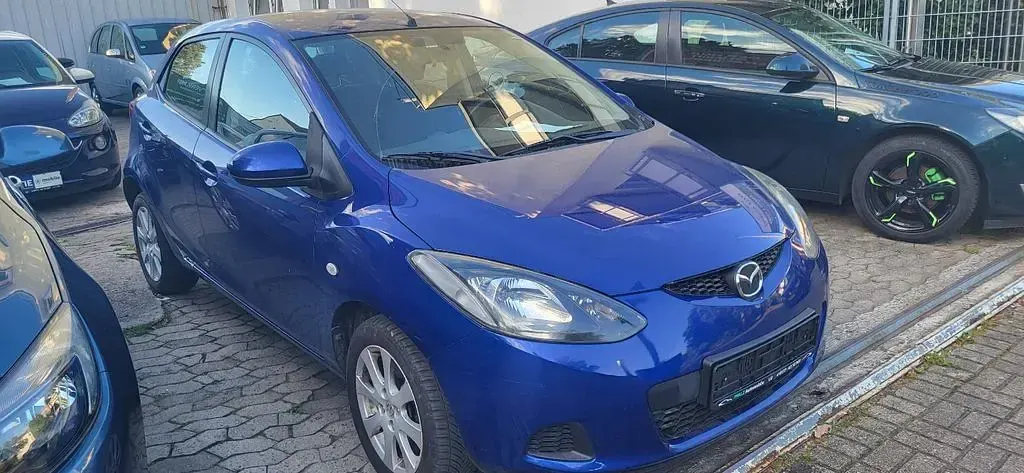 Usata Mazda 2 Impuls 75 CV (55 kW) 2009 Blu Utilitaria