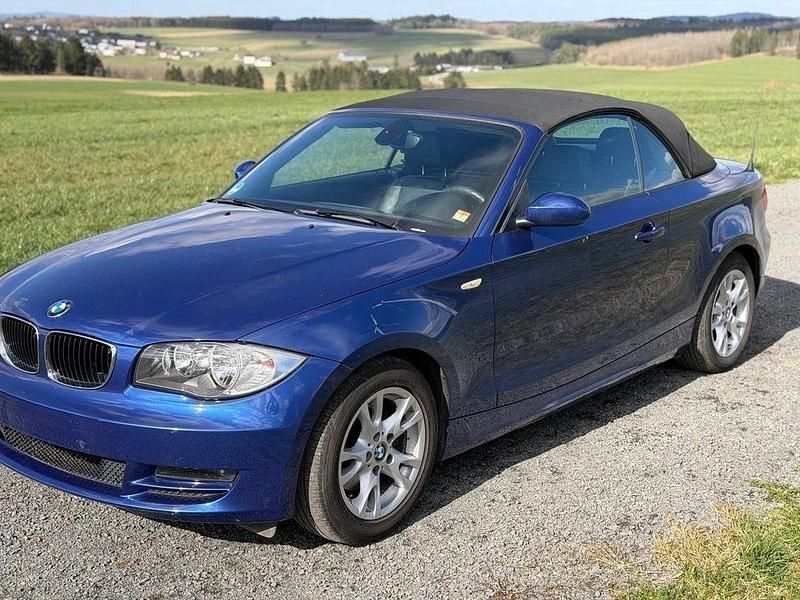 Gebraucht BMW 120 Cabriolet 170 PS (125 kW) 2008 Blau Cabrio