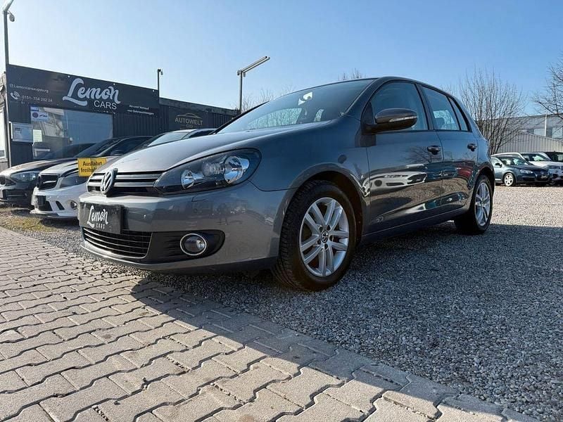 Gebraucht VW Golf VI 122 PS (89 kW) 2010 Grau Kleinwagen