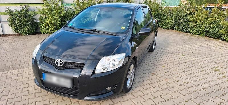 Gebraucht 2009 Toyota Auris Limousine | 4.200 € - Bild 1/4