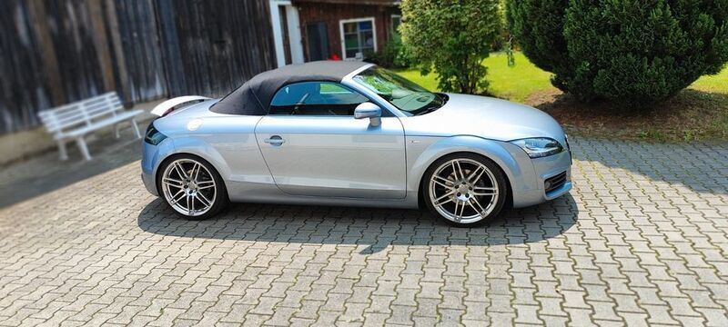 Silber Gebraucht 2006 Audi TT Roadster Sport Cabrio | 8.100 € (Guter Preis) - Bild 1/4