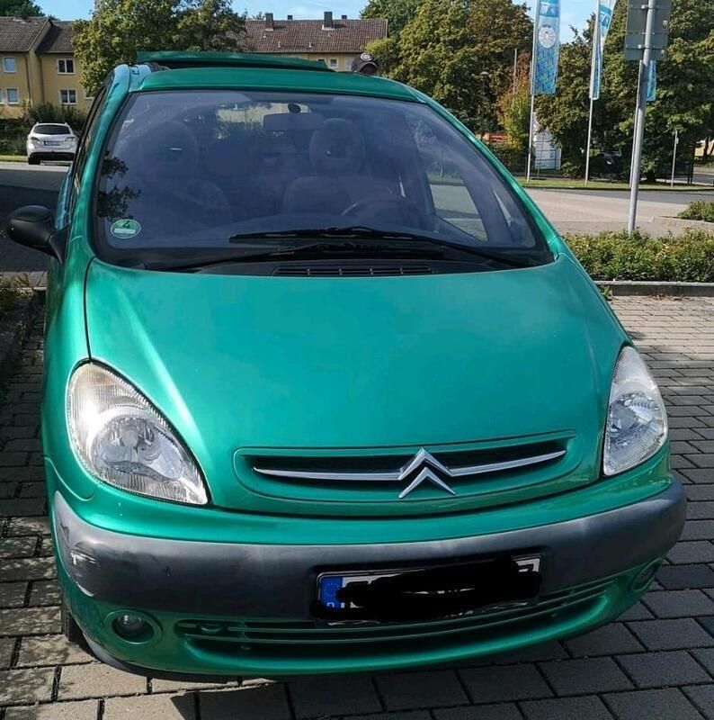 Grün Gebraucht 2002 Citroën Xsara Picasso Van / Kleinbus | 1.050 € - Bild 1/4