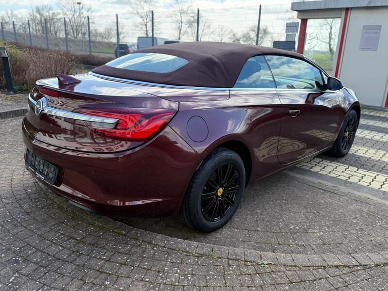 Andere außenfarben Gebraucht 2017 Opel Cascada Cabrio | 13.990 € (Etwas zu teuer) - Bild 1/4