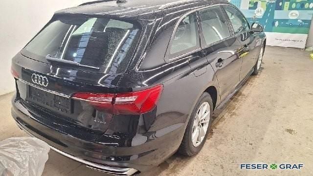 Gebraucht Audi A4 Advanced 204 PS (150 kW) 2022 Schwarz Kombi