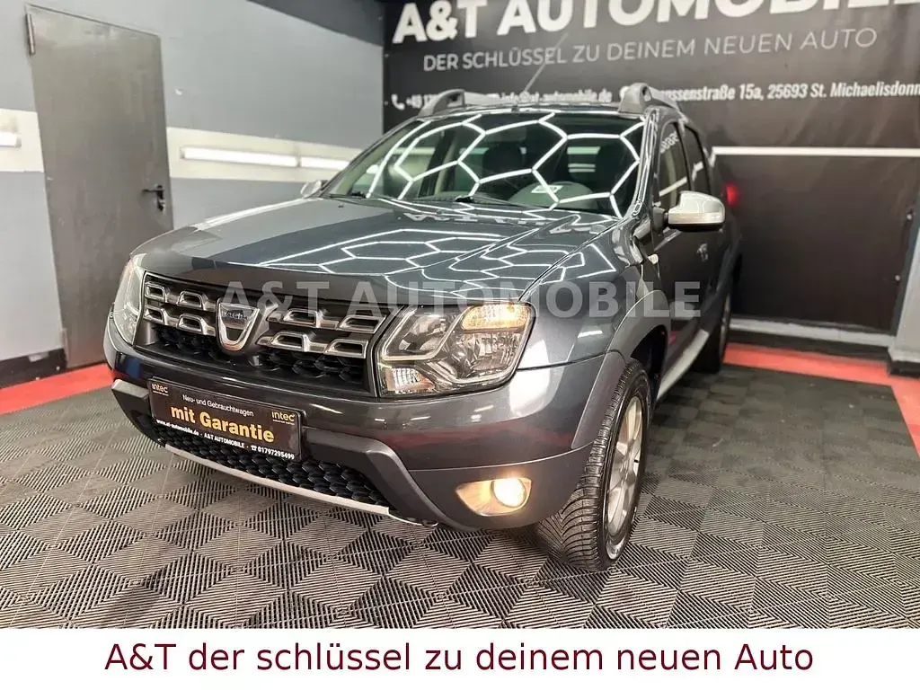 Gebraucht Dacia Duster Prestige 105 PS (77 kW) 2014 Grau SUV