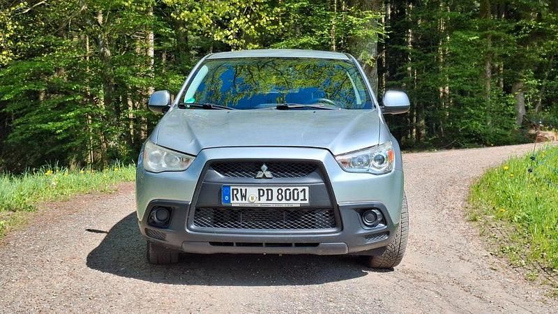 Gebraucht Mitsubishi ASX 116 PS (85 kW) 2011 Silber SUV