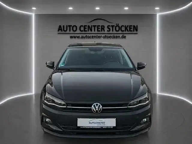 Gebraucht VW Polo 80 PS (58 kW) 2021 Grau Kleinwagen