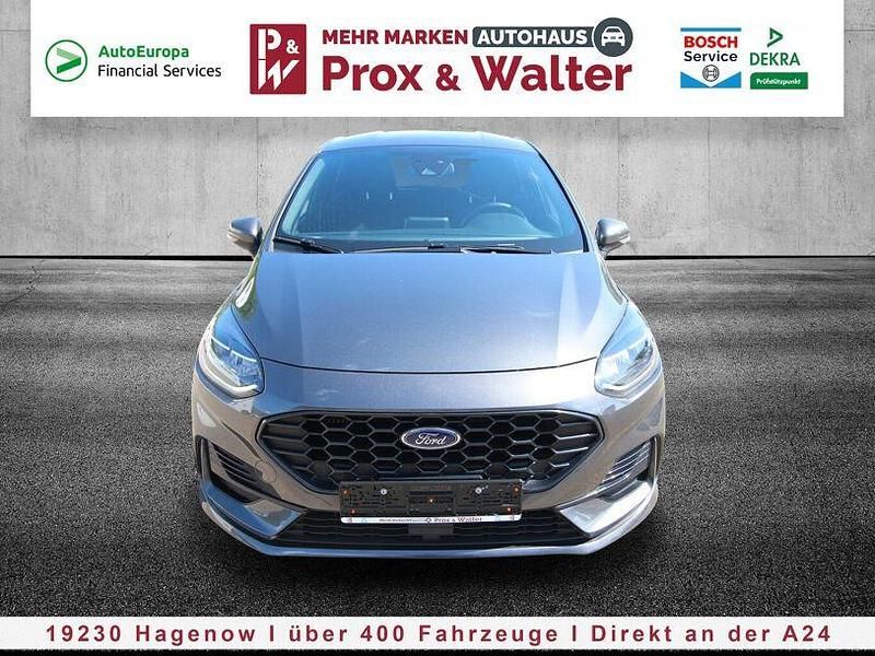 Grau Gebraucht 2022 Ford Fiesta ST-Line Kleinwagen | 15.300 € (Fairer Preis) - Bild 1/4