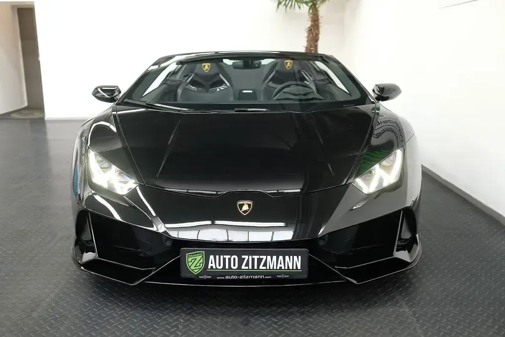 Second-hand Lamborghini Huracán 639 CP (469 kW) 2025 Negru Cabrio