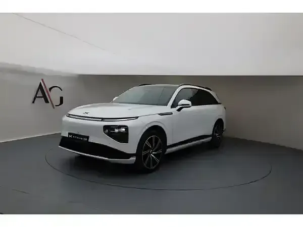 Neu XPENG G9 AWD Performance 422 kW (575 PS) 2026 Weiss arcticweiss SUV
