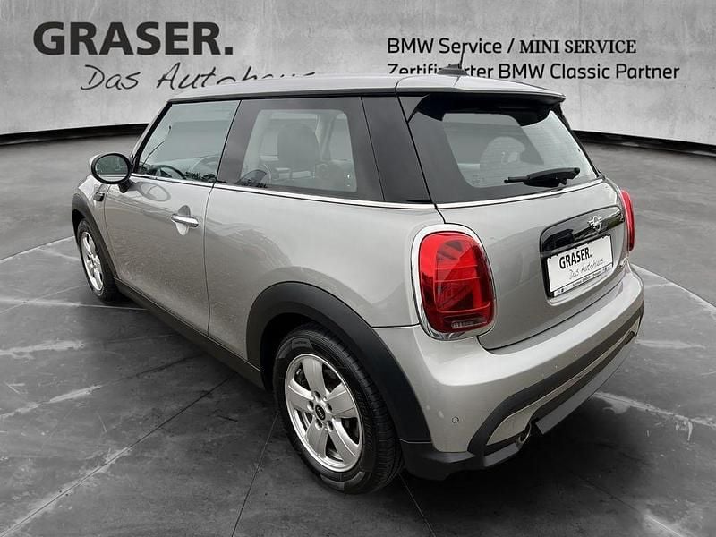 Gebraucht Mini Cooper Hatch 136 PS (100 kW) 2022 Grau Kleinwagen