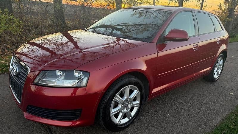 Gebraucht Audi A3 Sport 160 PS (117 kW) 2009 Rot Limousine