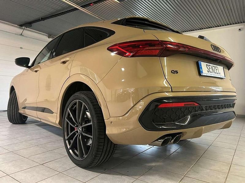 Neu Audi Q5 Sportback S-Line 204 PS (150 kW) 2025 Sakhirgold metallic SUV