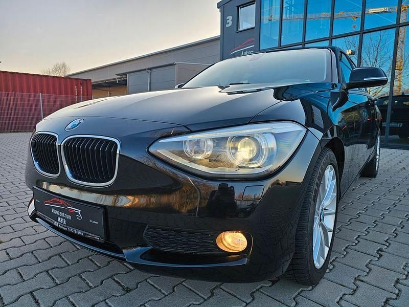 Gebraucht BMW 116 Advantage 116 PS (85 kW) 2014 Schwarz Kleinwagen