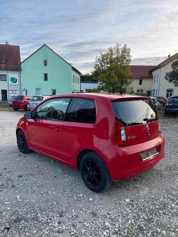 Gebraucht Skoda Citigo 60 PS (44 kW) 2014 Rot Kleinwagen