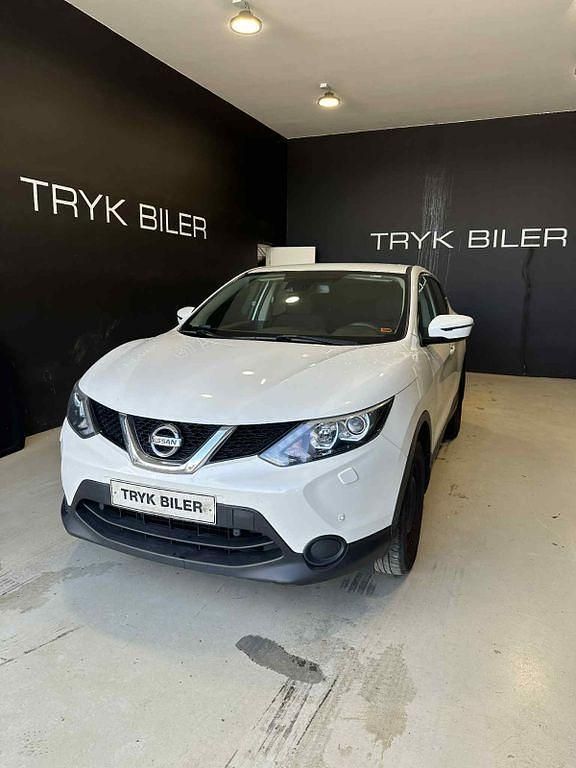 Gebraucht 2017 Nissan Qashqai Visia SUV | 9.500 € (Guter Preis) - Bild 1/4