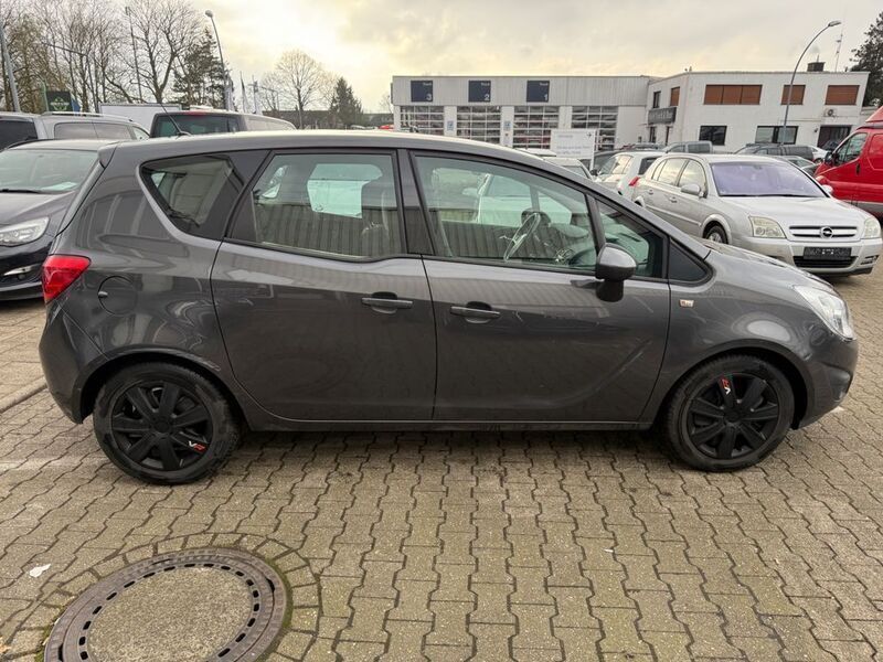 Gebraucht Opel Meriva Edition 101 PS (74 kW) 2011 Grau Van / Kleinbus