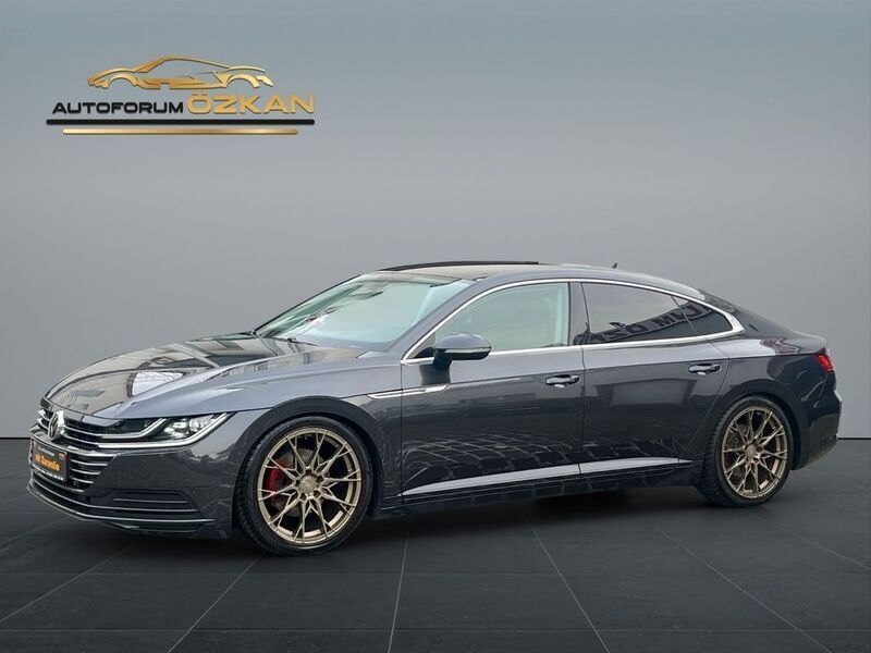 Grau Gebraucht 2018 VW Arteon Basis Limousine | 17.999 € (Fairer Preis) - Bild 1/4