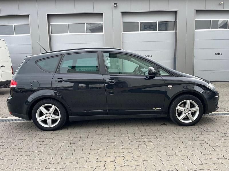 Gebraucht Seat Altea XL Copa 105 PS (77 kW) 2012 Schwarz Van / Kleinbus