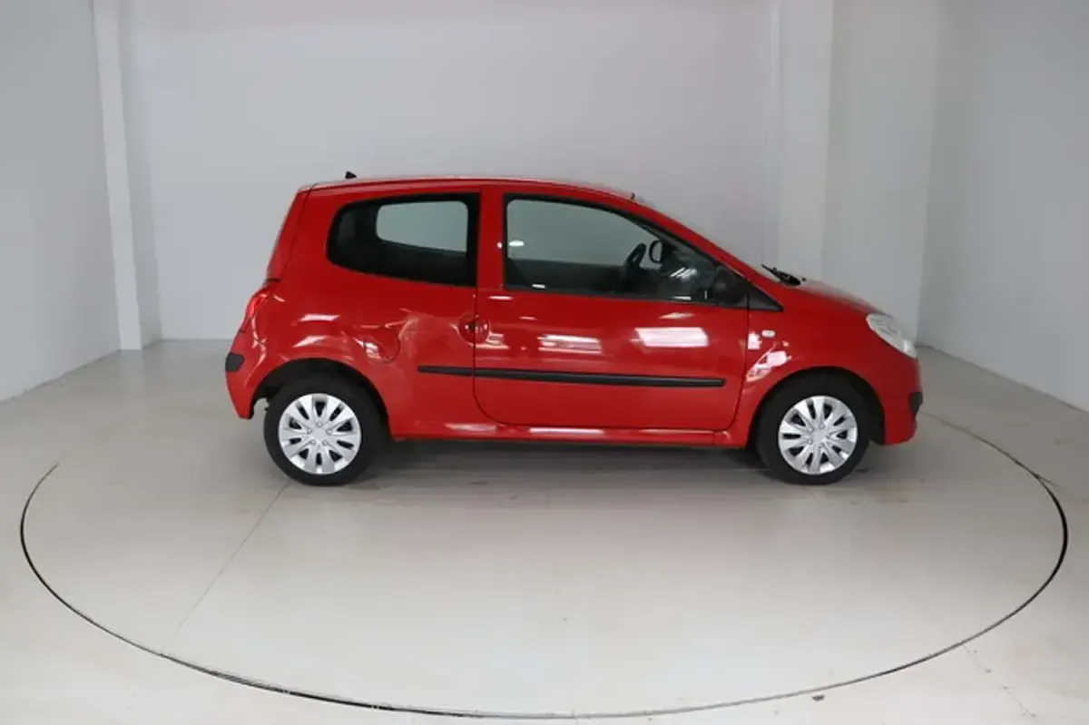 Gebraucht Renault Twingo 58 PS (42 kW) 2010 Rot Kleinwagen