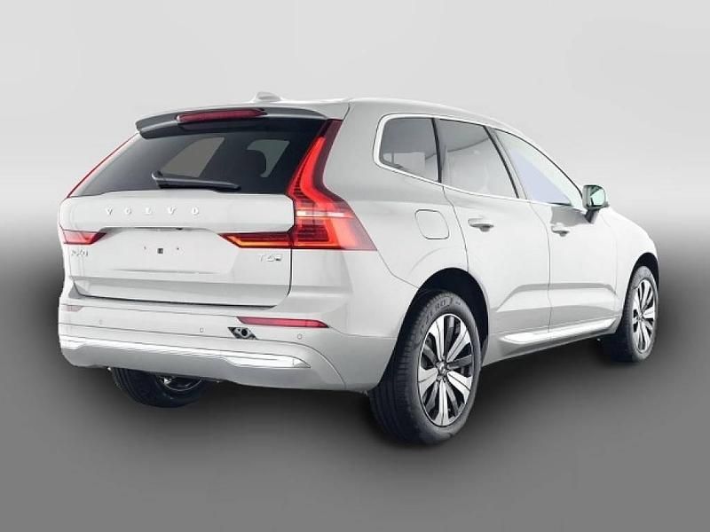 Gebraucht Volvo XC60 Core 398 PS (292 kW) 2025 Silber SUV